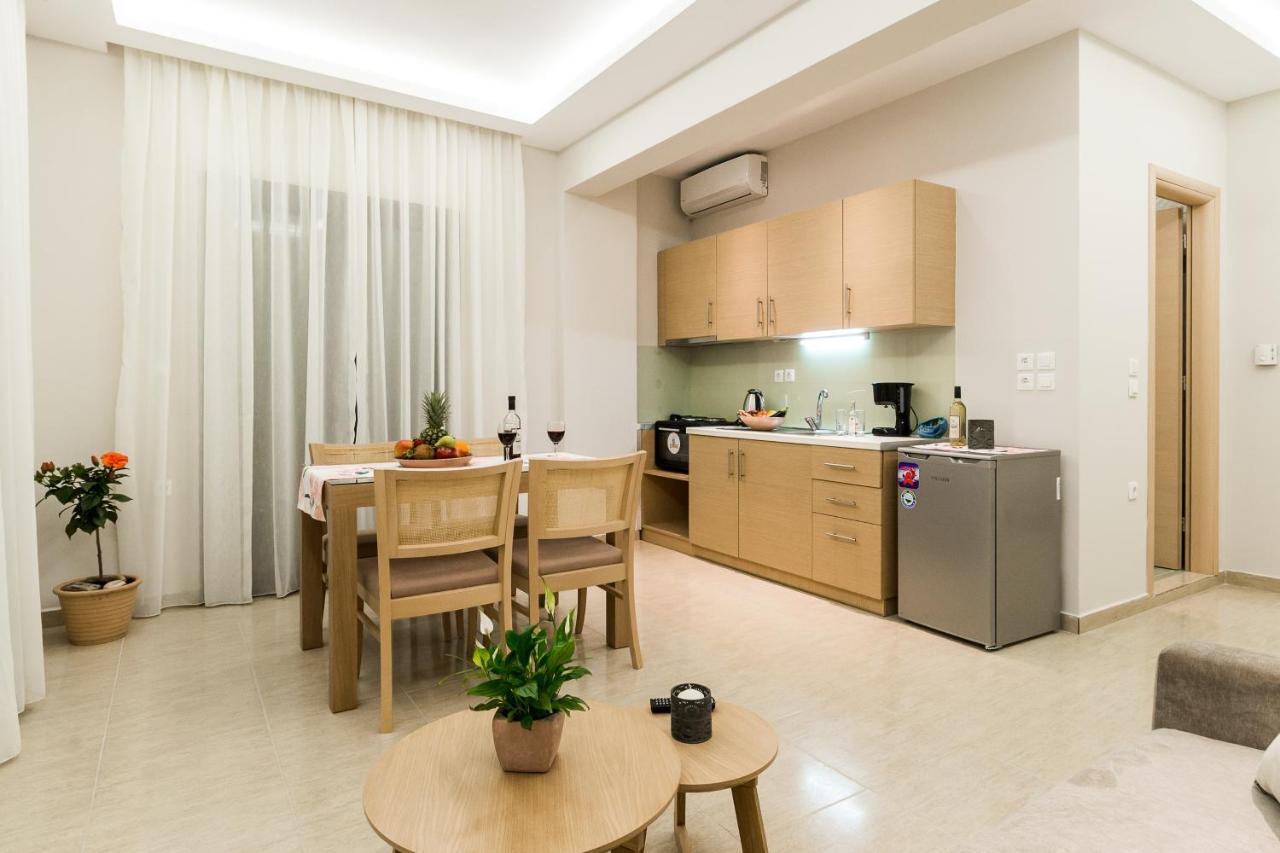 Alektor Luxury Apartments ザキントス エクステリア 写真